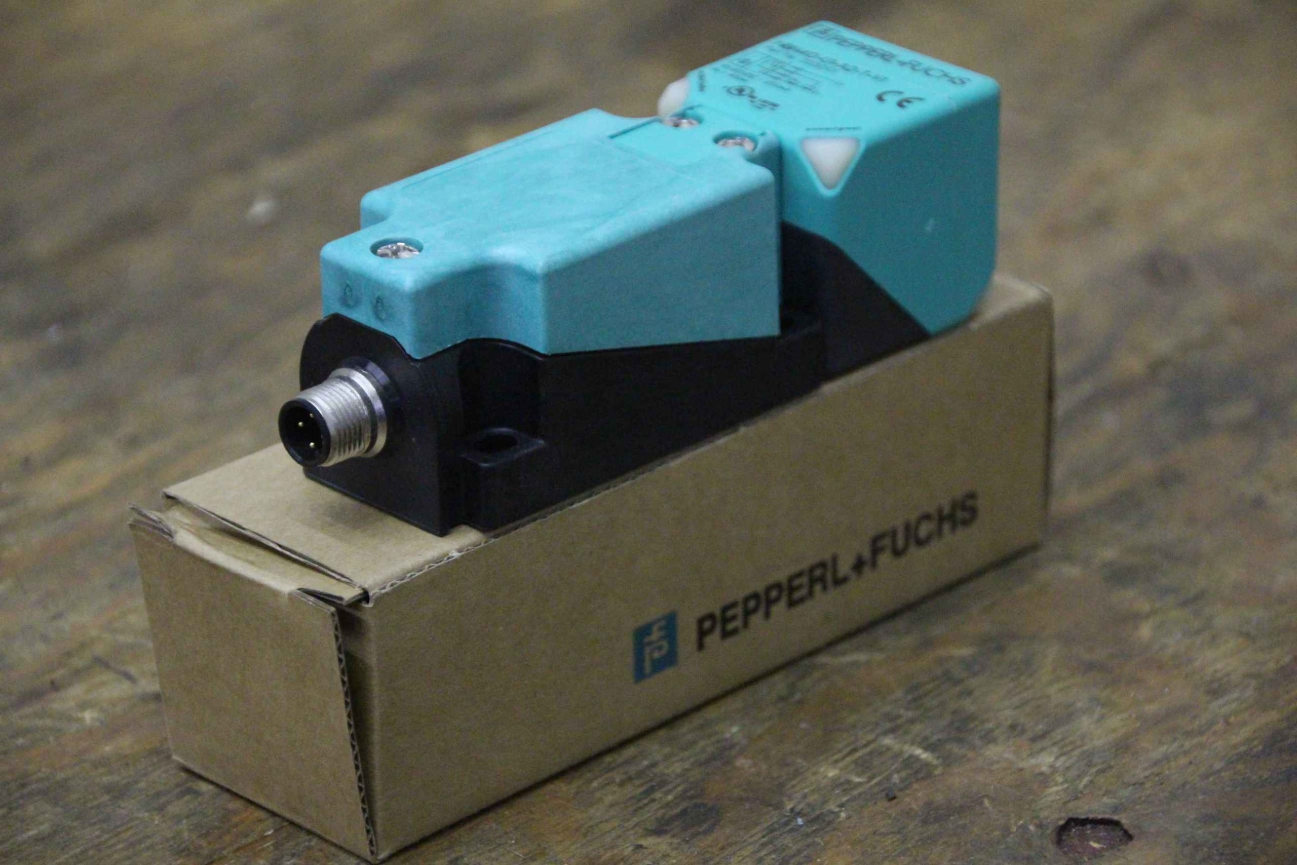 Induktiver Sensor NBN40-U1-UU - gebrauchte und neu Maschinenhandel - Pagus