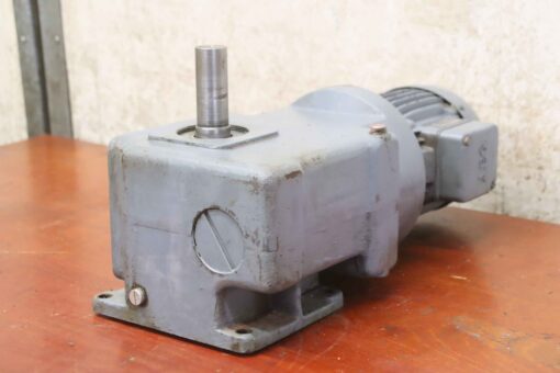 Getriebemotor 0,75 kW 43 U/min von Ankerwerk AEG - CAM 76 N  AM 80 N4