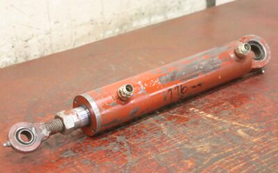 Alternative view of Hydraulikzylinder von unbekannt - Hub 116 mm