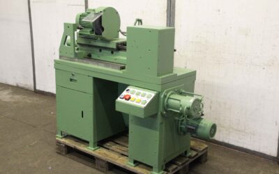 Rundschleifmaschine Bürste von WMW Heckert - Spitzenabstand 420 mm