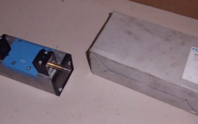 Alternative view of Magnetventil von Festo - JMN1H-5/2-D-3-C