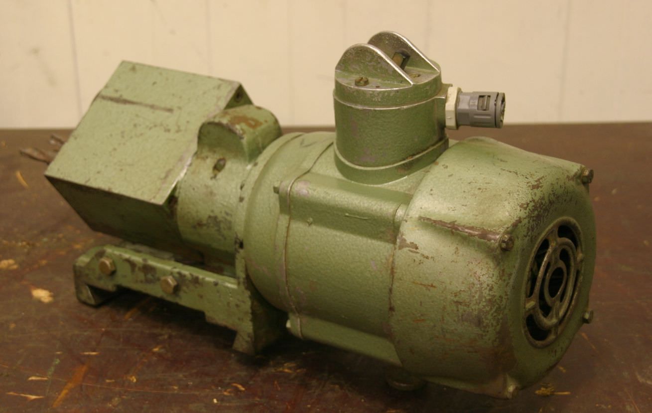 Pinolen Bearbeitungseinheit 1,1 kW von Perske - Bohrabstand 15 - 65 mm – Bild 7