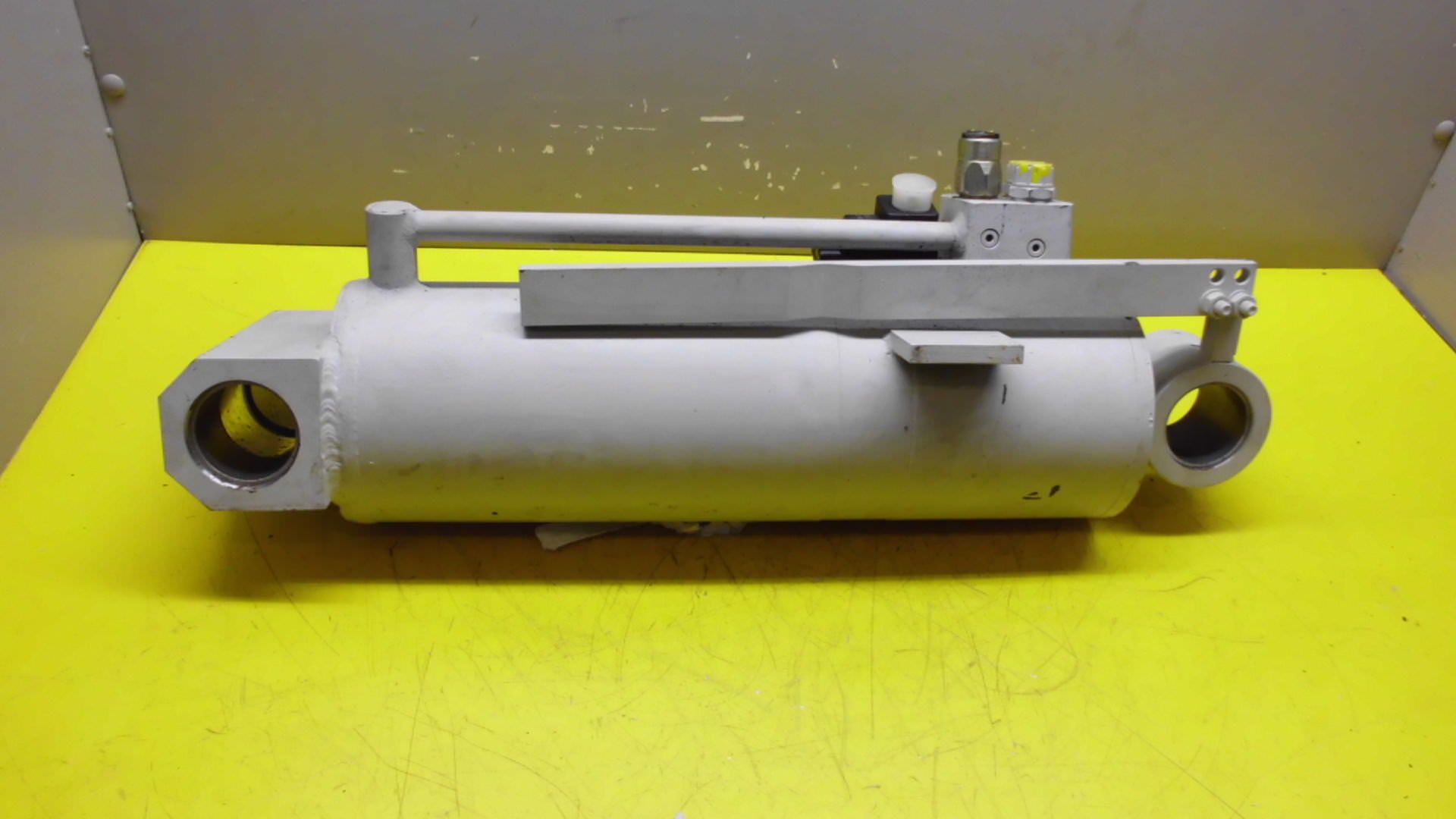 Hydraulikzylinder von GSL German Standard Lift - D120050AAV70290 – Bild 3