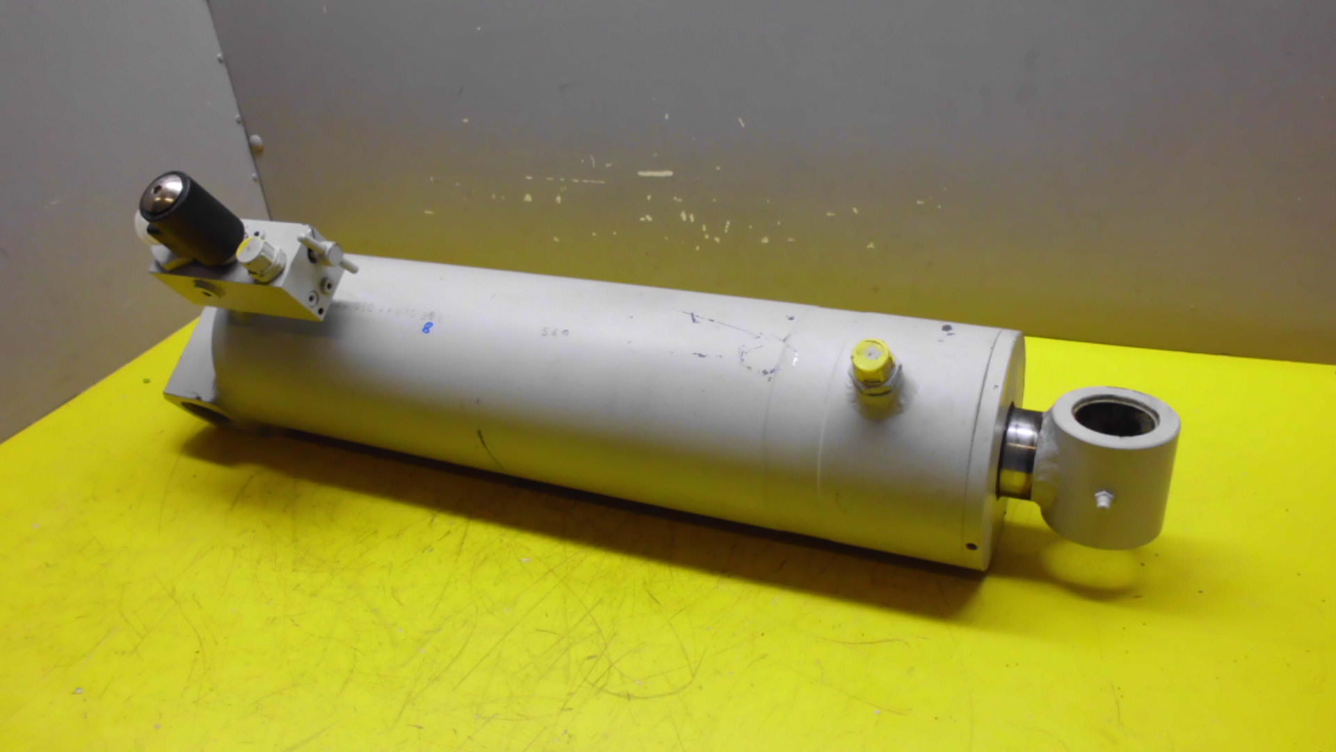 Hydraulikzylinder von GSL German Standard Lift - D120050AAV10385 – Bild 2