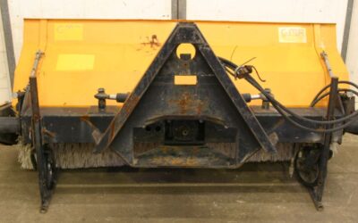 Alternative view of Front-Kehrmaschine von GMR - FF 1200P