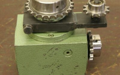 Alternative view of Winkelgetriebe von Tandler - Übersetzung 1:2