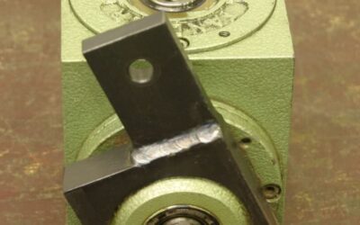 Alternative view of Winkelgetriebe von Tandler - Übersetzung 1:2