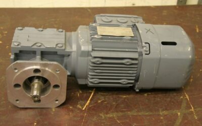 Alternative view of Getriebemotor 0,75 kW 98 U/min von SEW EURODRIVE - WF30DRS80S4BE1