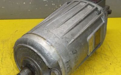 Alternative view of elektrohydraulisches Hubgerät von VEB - EB50/100C50