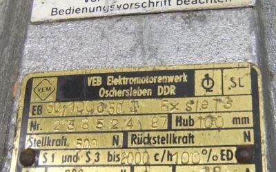 elektrohydraulisches Hubgerät von VEB - EB50/100C50 – Bild 6