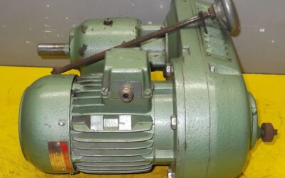 Alternative view of regelbarer Getriebemotor 0,75 kW 21-118 U/min von Lenze - 155-ZNA0-80-4