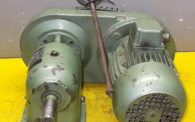 regelbarer Getriebemotor 0,75 kW 21-118 U/min von Lenze - 155-ZNA0-80-4 – Bild 3