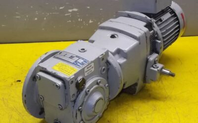 Alternative view of regelbarer Getriebemotor 0,37 kW 24,3-170 U/min von Stöber - R17/VW1-1011-037-4