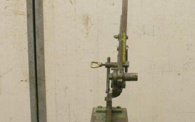 Alternative view of Handhebelschere von WMW - mit Übersetzung