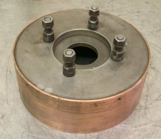 Futterflansch von Stahl** - Ø 325 mm