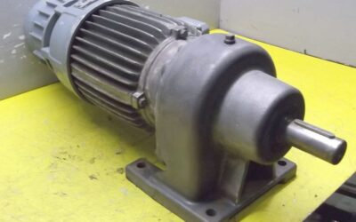 Alternative view of Getriebemotor 1,5 kW 57 U/min von Bauer - SK25-90L14B