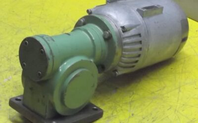 Gleichstrom Getriebemotor 0,19 kW 40 U/min von Parvalux - 12./174778/4H