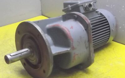 Getriebemotor 0,75 kW 50 U/min von BAUER - DKF841AH/200L