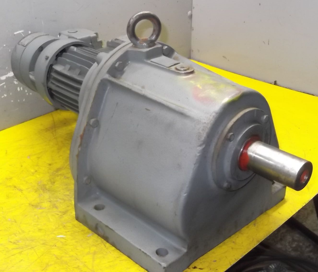 Getriebemotor 0,25 kW 4,5 U/min von Bauer - G33-10/DK64-163L – Bild 2