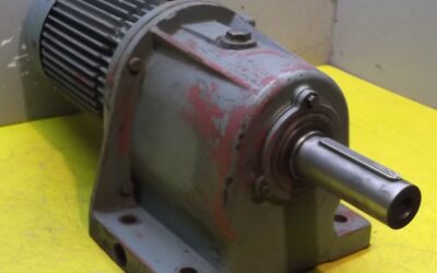 Alternative view of Getriebemotor 1,1 kW 21,5 U/min von Bauer - DK963HZ/241