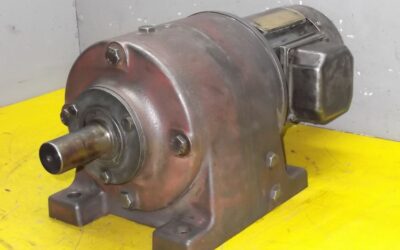Getriebemotor 0,37/0,55 kW 20/40 U/min von SEW - R73D234-2
