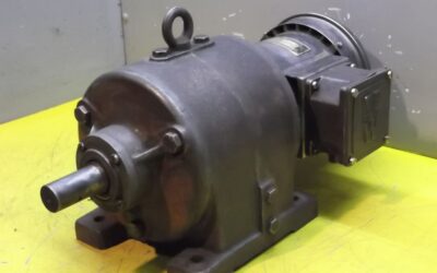 Getriebemotor 0,22/0,3 kW 20/40 U/min von SEW - R6bD364-2