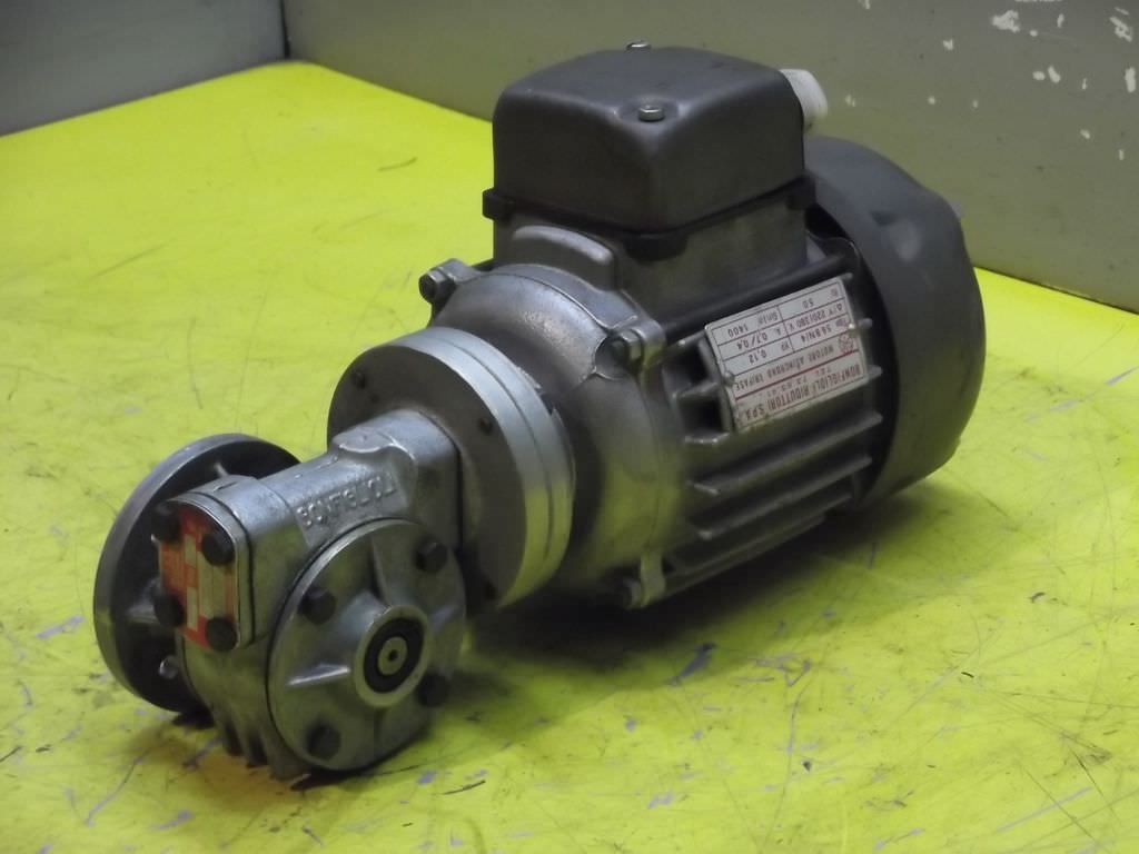 Getriebemotor 0,12 kW 140 U/min von Bonfiglioli - 56BN/4