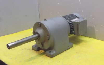 Getriebemotor 0,25/0,3 kW 20/40 U/min von SEW Eurodrive - R60DT71D4-2