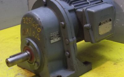 Getriebemotor 0,075/0,15 kW 325/650 U/min von Bauer - DKP8842E/200