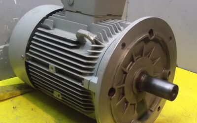 Alternative view of Elektromotor 2,1/7 kW 975/1450 U/min von Siemens - IEC132M IMB5