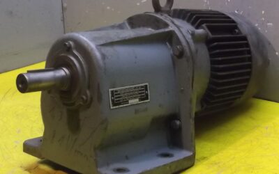 Getriebemotor 1,1 kW 81 U/min von Bauer - DO41/105