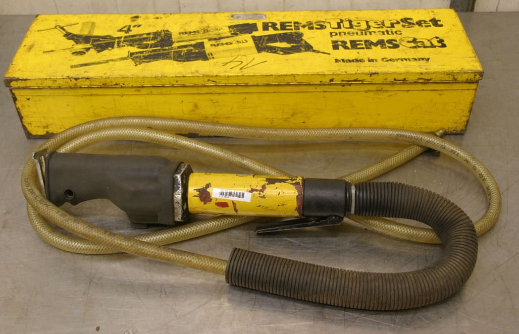 Rohr-Säbelsäge von REMS - Tiger ANC pneumatic