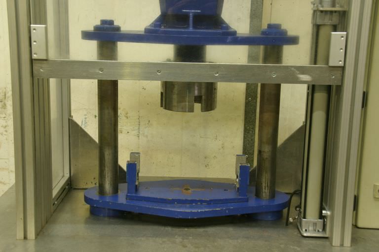 Drehmoment Montagestation von Yaskawa - VARISPEED 616G5 – Bild 4