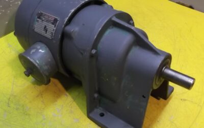 Alternative view of Getriebemotor 0,33 kW 216 U/min von Bauer - D040/90