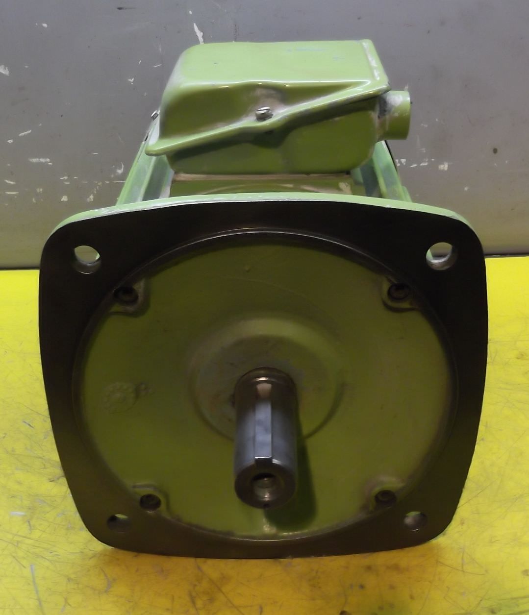 Elektromotor 7,5 kW 1435 U/min von VEM - KMER132S4 – Bild 3