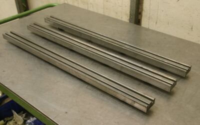 Abkantwerkzeug geteilt von Promecam - 66/26/2505 mm