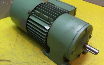 Alternative view of Getriebemotor 0,15 kW 42 U/min von SEW EURODRIVE - R30DT71C6B