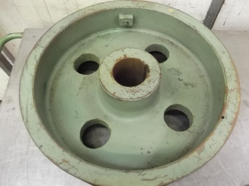 Keilriemenscheibe 9 rillig von Guss - SPC 570-9 (22 mm) – Bild 4