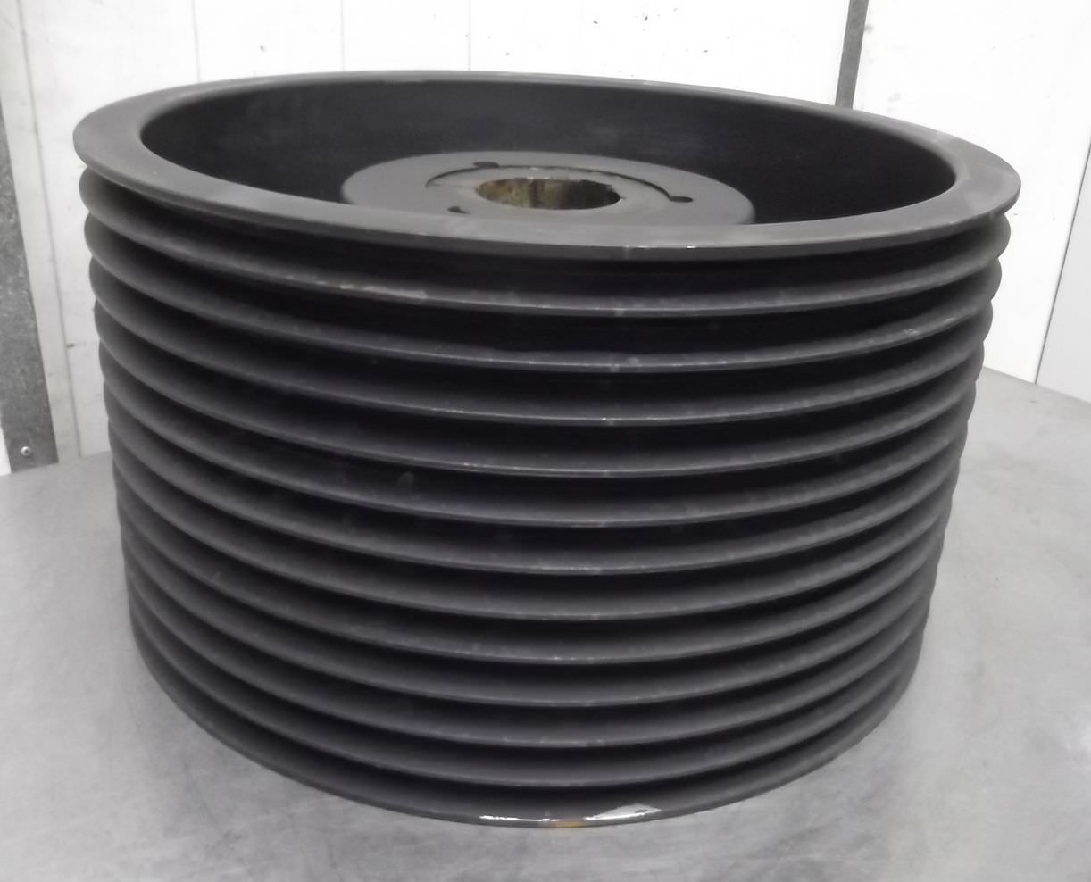 Keilriemenscheibe 12 rillig von Guss - SPC 570-12 (22 mm) – Bild 3