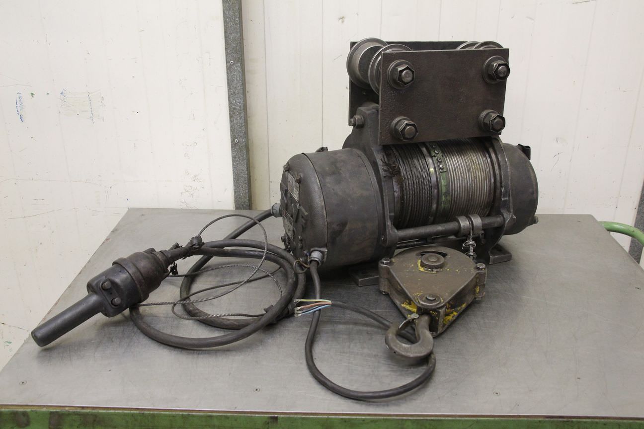 Elektroseilzug 500 kg von SWF - Tragkraft 0,50 to