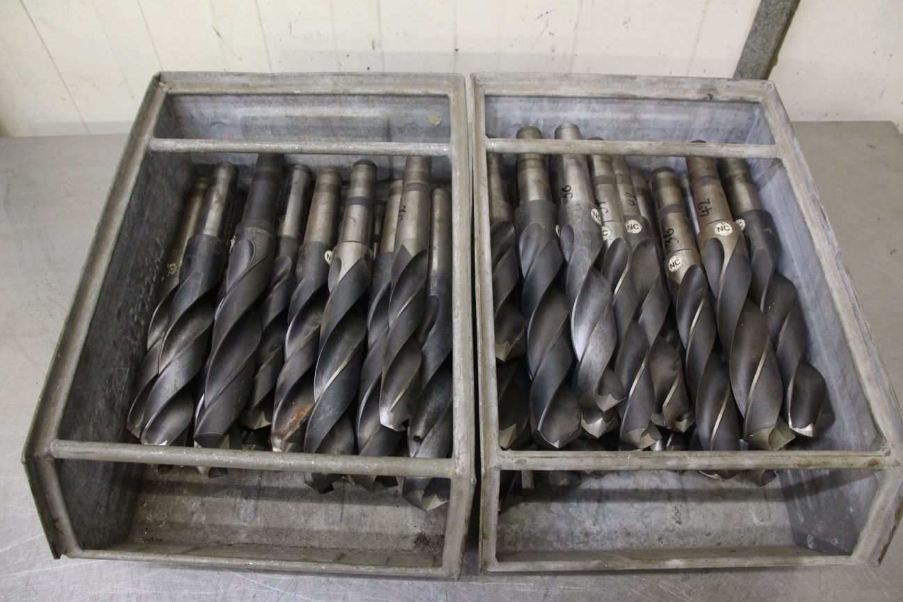 NC Spiralbohrer mit Anzugsgewinde 53 Stück von Dormer - Durchmesser 32-42 mm HSS