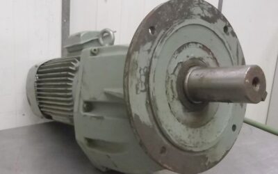 Alternative view of Getriebemotor 11 kW 80 U/min von VEM - ZG5-KMRA132M4