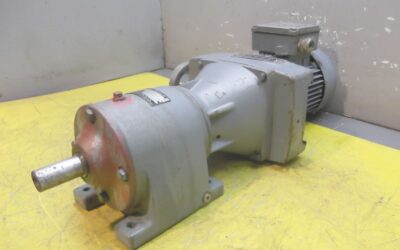 regelbarer Getriebemotor 0,37 kW 22-110 U/min von SEW Eurodrive - R40 / DF12DT71D-4