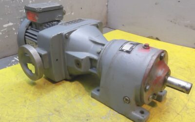 Alternative view of regelbarer Getriebemotor 0,37 kW 22-110 U/min von SEW Eurodrive - R40 / DF12DT71D-4
