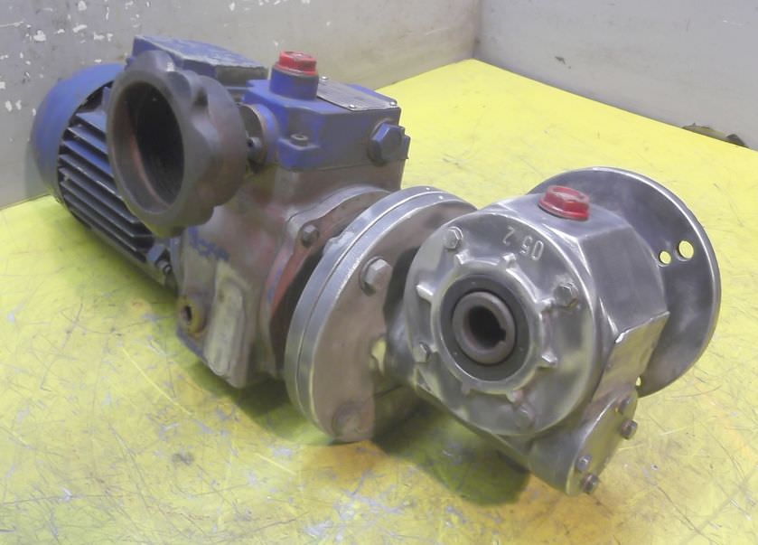 regelbarer Getriebemotor 0,25 kW 47-246 U/min von MOTOVARIO - TKF/2 – Bild 2