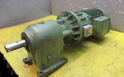 Getriebemotor 0,55 kW 150 U/min von Lenze - 12.102.05.1.1