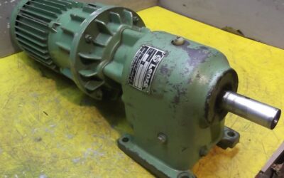 Alternative view of Getriebemotor 0,55 kW 150 U/min von Lenze - 12.102.05.1.1