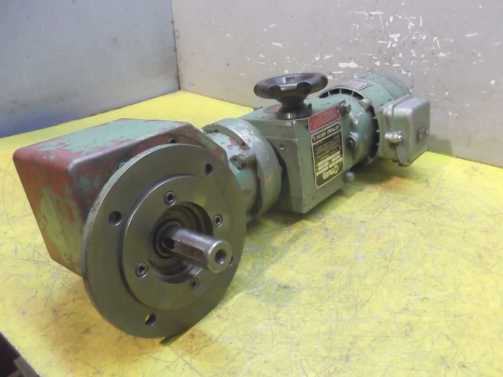 regelbarer Getriebemotor 0,25 kW 465-2325 U/min von HTRIEB - 4-WM