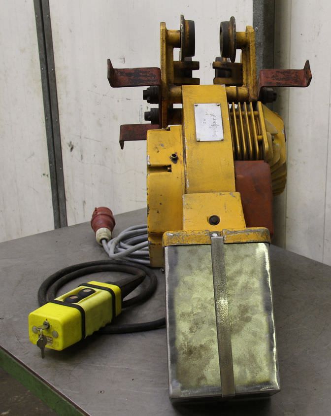 Kettenzug mit Fahrwerk 250 kg von Balkancar - B053M – Bild 3