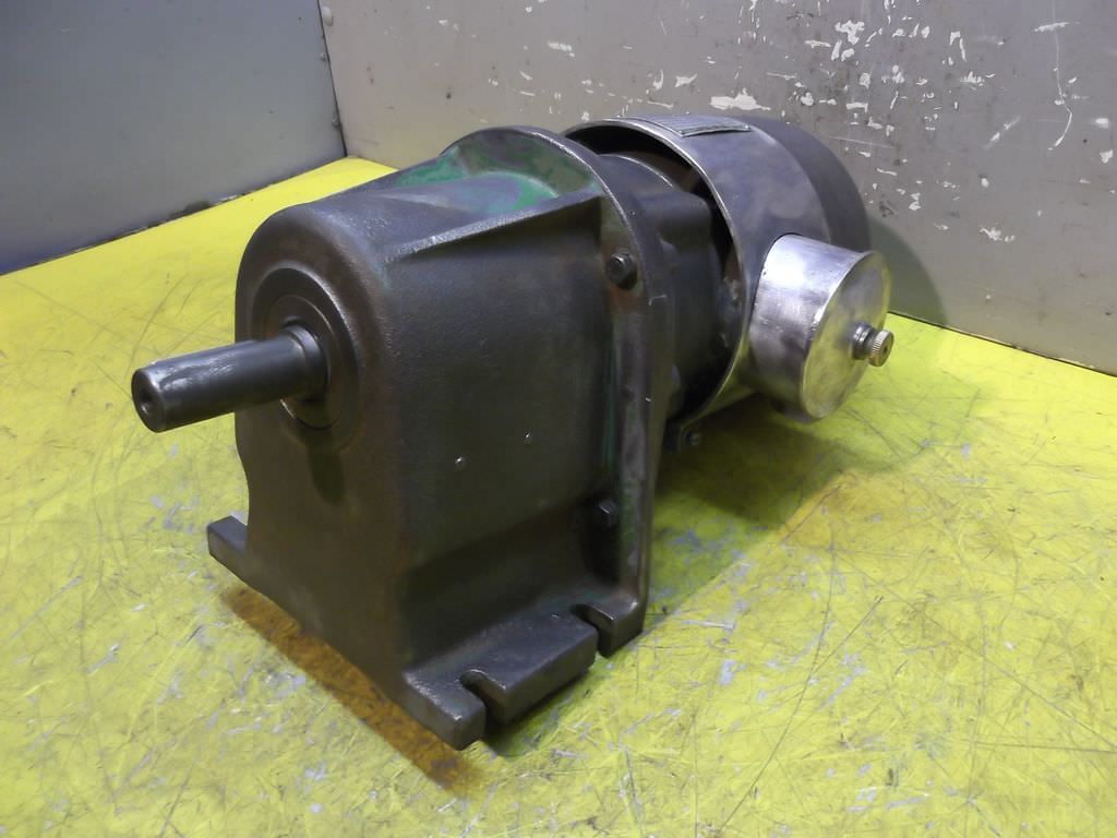 Getriebemotor 0,075 kW 21,5 U/min von Bauer - D0060/86